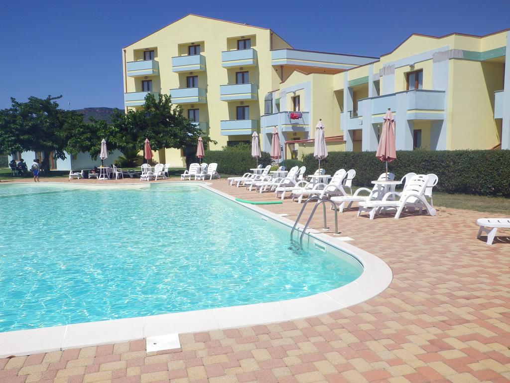 Resort Isola Rossa 보사 외부 사진