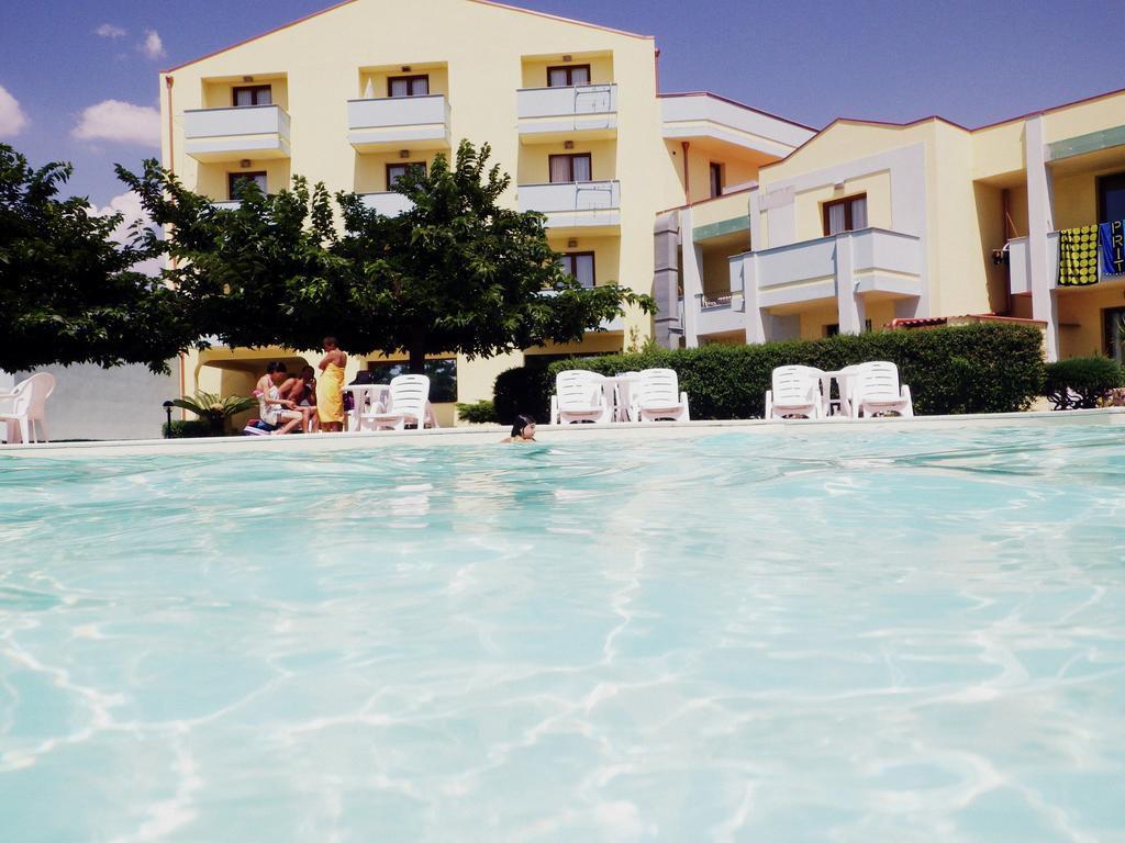 Resort Isola Rossa 보사 외부 사진
