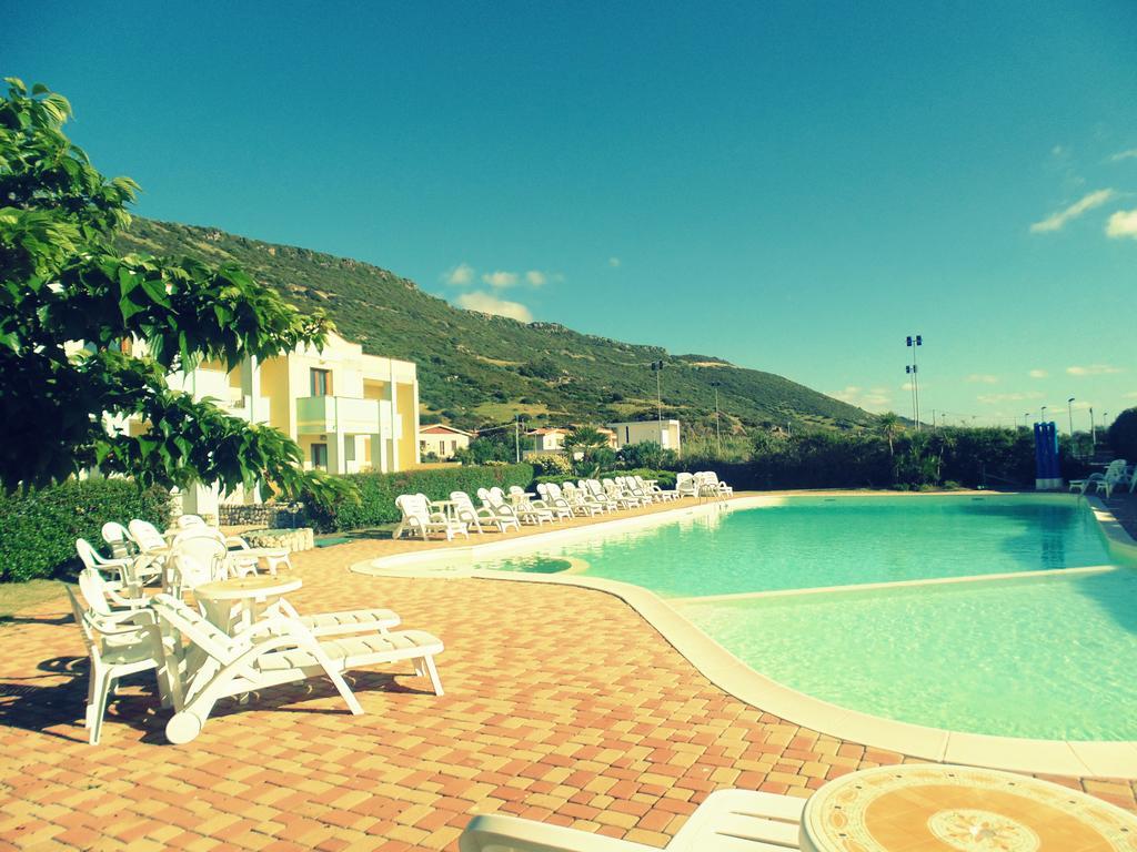 Resort Isola Rossa 보사 외부 사진