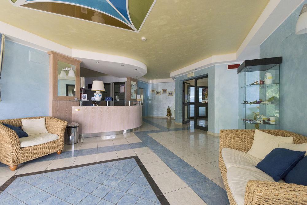 Resort Isola Rossa 보사 외부 사진