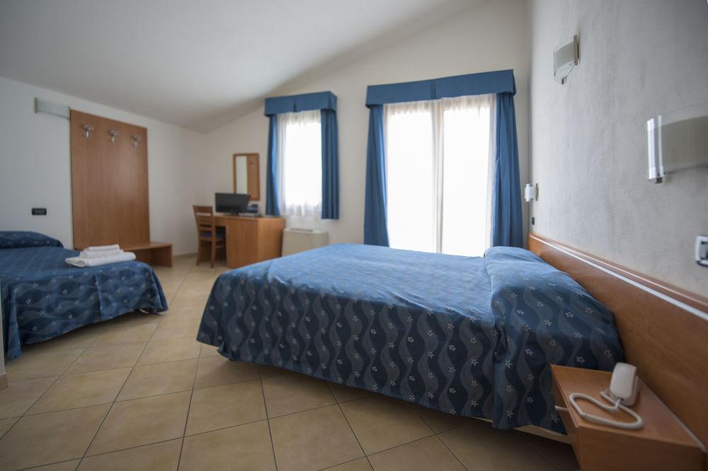 Resort Isola Rossa 보사 외부 사진