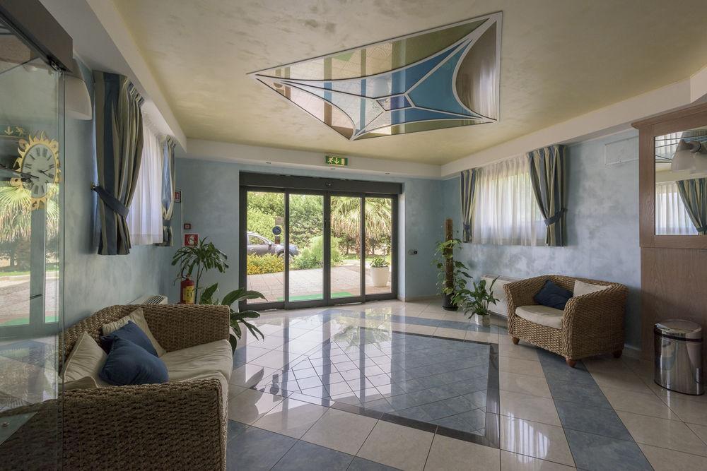 Resort Isola Rossa 보사 외부 사진