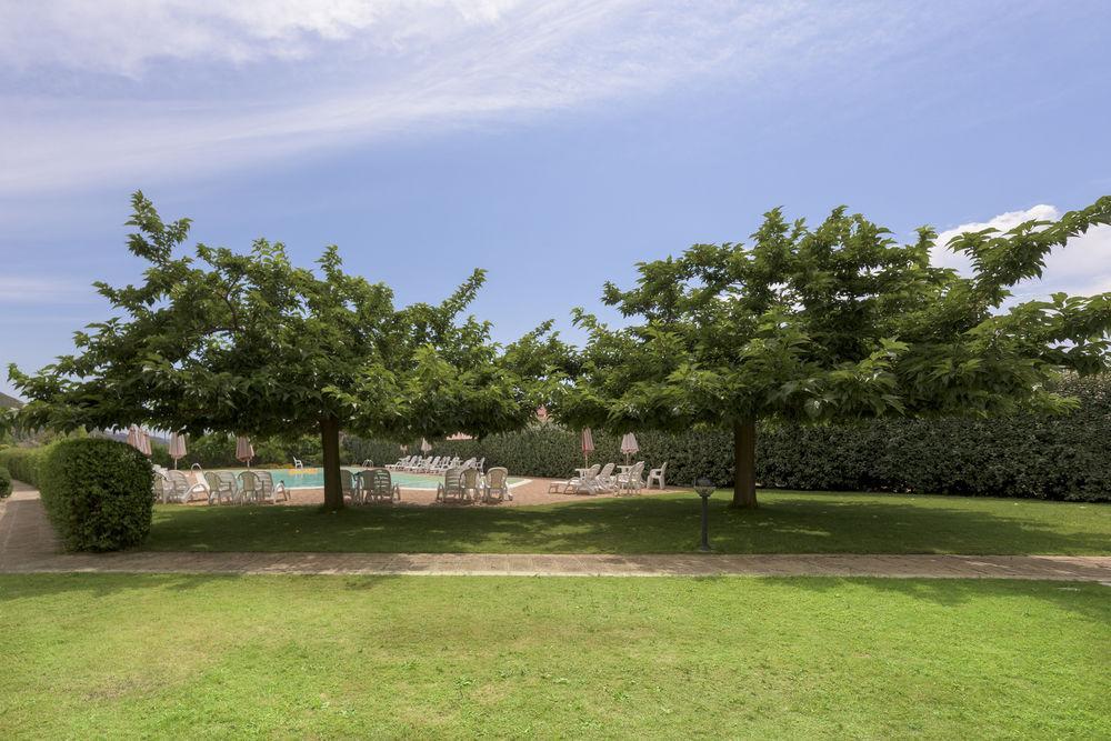 Resort Isola Rossa 보사 외부 사진